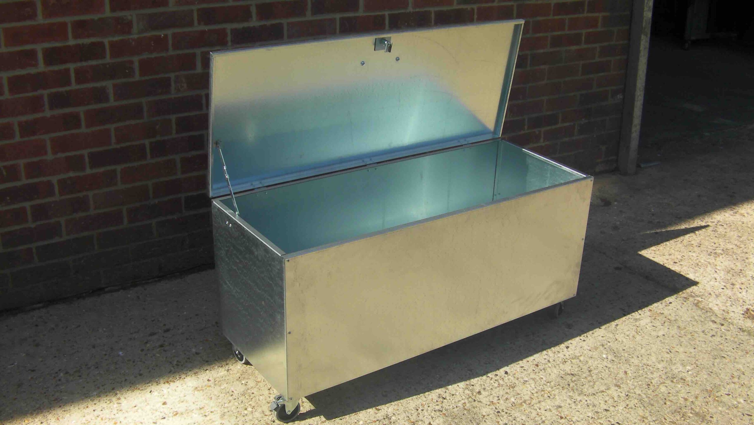 Large Rug Storage Box (LRB) AD Fabrication